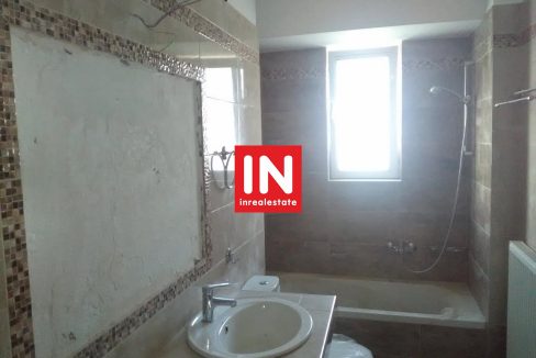 4537998488595595264_n [poleitai-neodmhto-galatsi-inrealestate.gr - 2004]