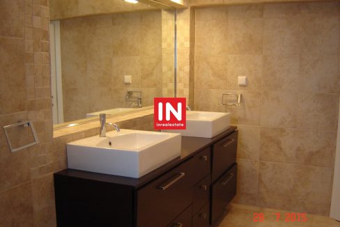 MASTER BATHROOM [poleitai-diamerisma-voula- inrealestate.gr-1156]