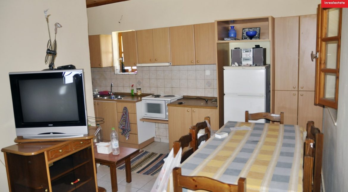 koutalas-kalamata-stonehouse- first -floor04 (Αντιγραφή)