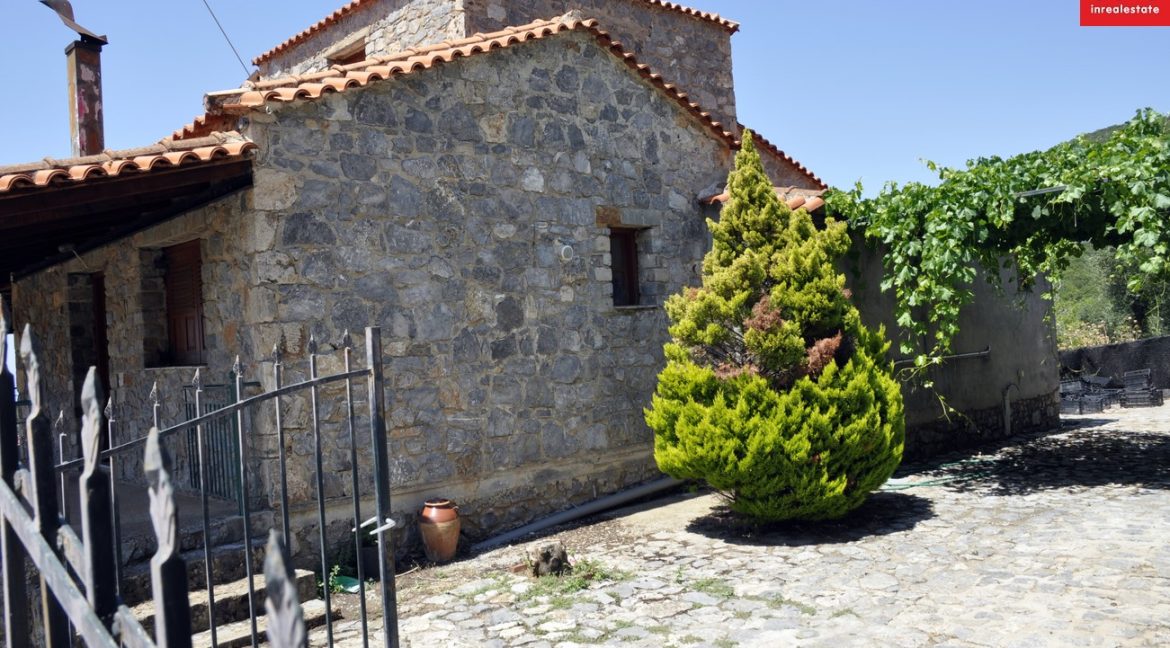 koutalas-kalamata-stonehouse09 (Αντιγραφή)