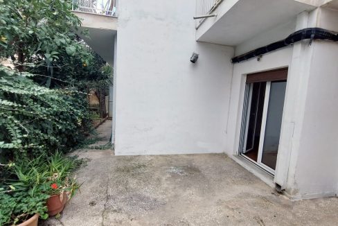 galatsi.isogeio5.inrealestate.gr [poleitai.diamerisma.galatsi.inrealestate.gr]