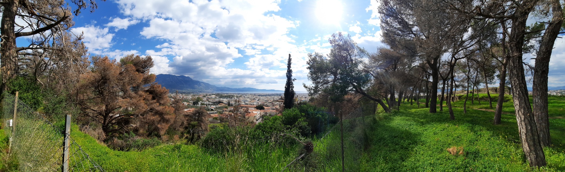 Θέα από το κάστρο της Καλαμάτας