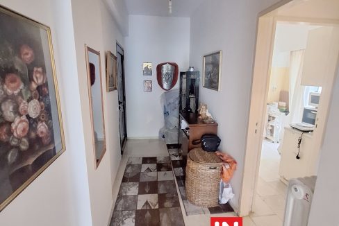 pefki.diamerisma.inrealestate08