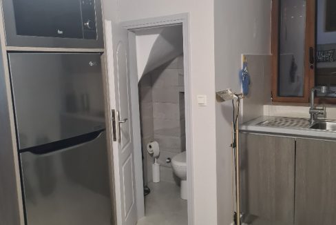 2nd house - kitchen & WC