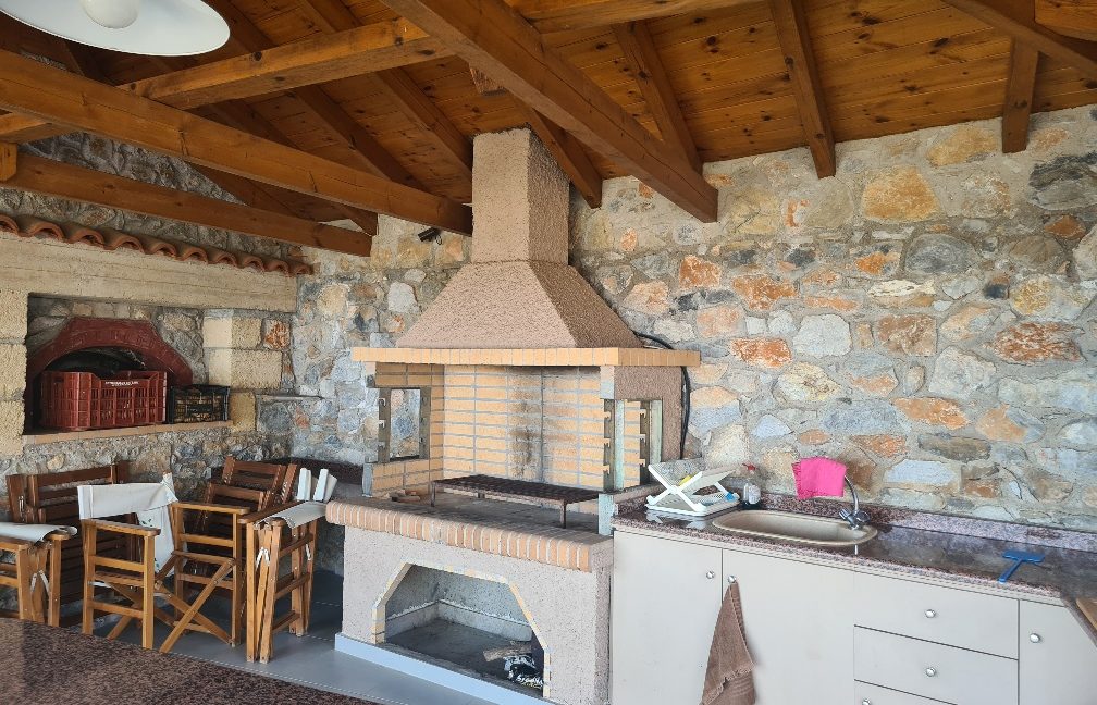 main house - barbecue