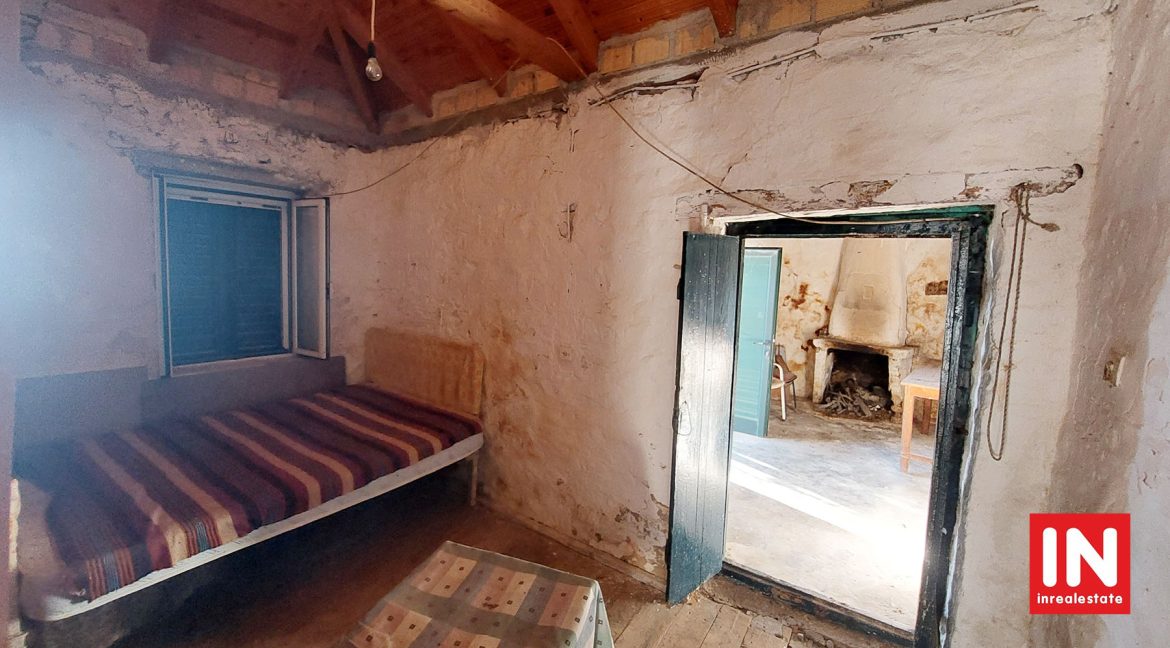 for-sale-saidona- old -stone-built house-inrealestate.gr(127)